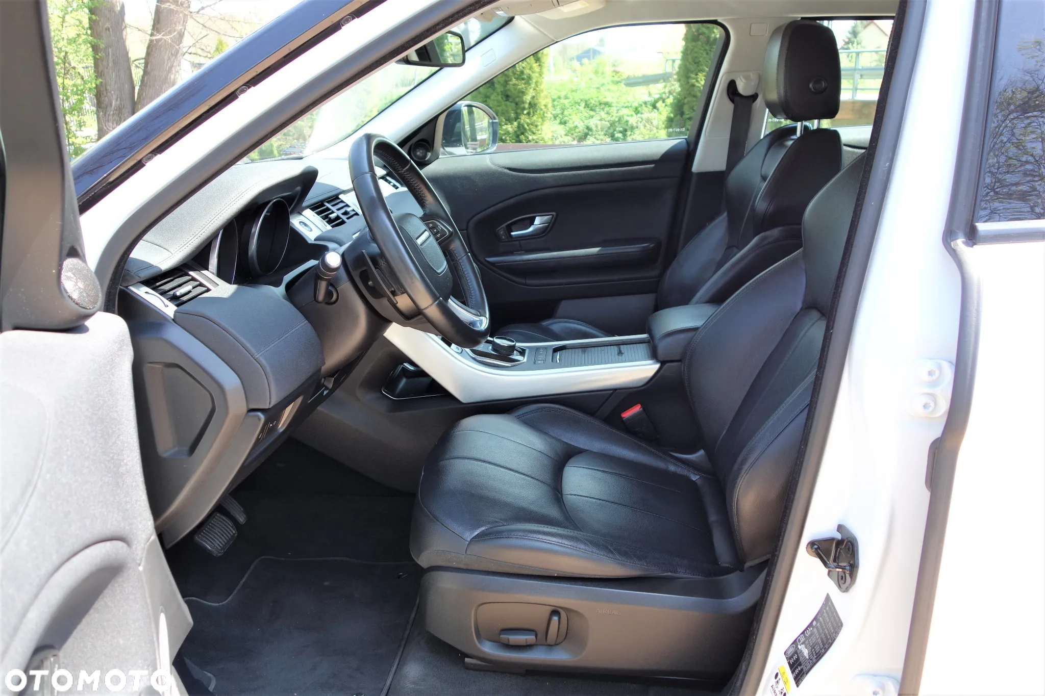 Land Rover Range Rover Evoque - 19