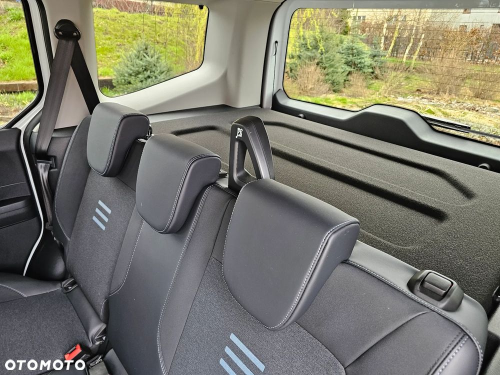 Ford Tourneo Courier 1.0 EcoBoost Active - 9