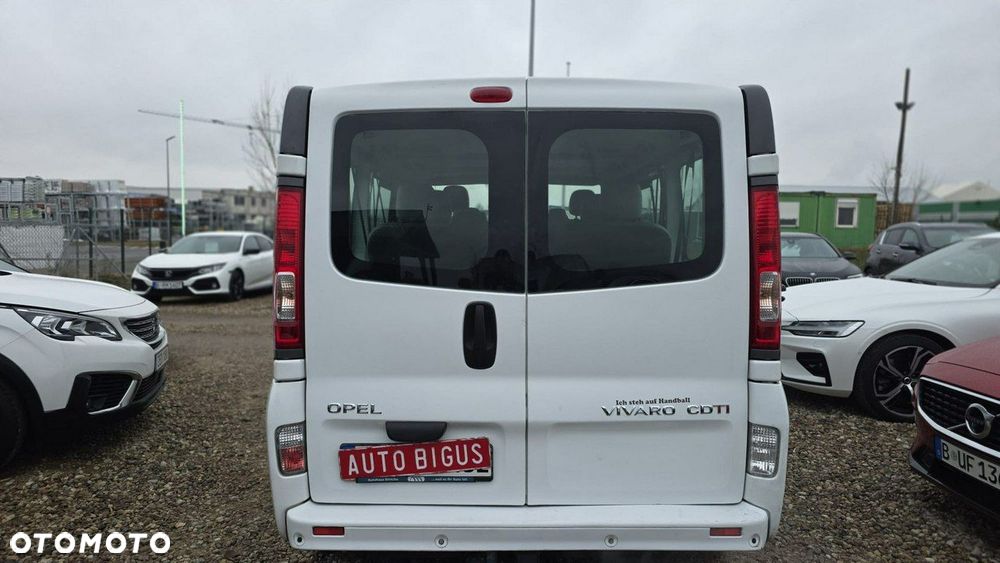 Opel Vivaro - 7