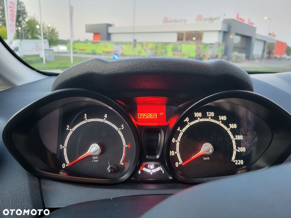 Ford Fiesta - 1