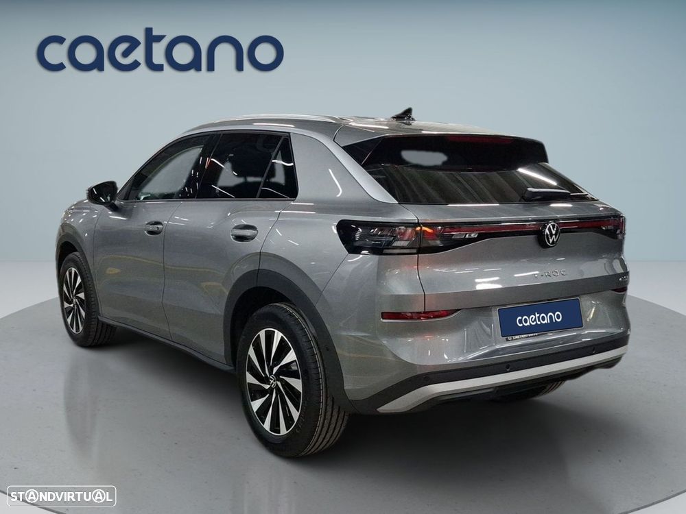 VW T-Roc 1.5 eTSI Style DSG - 6