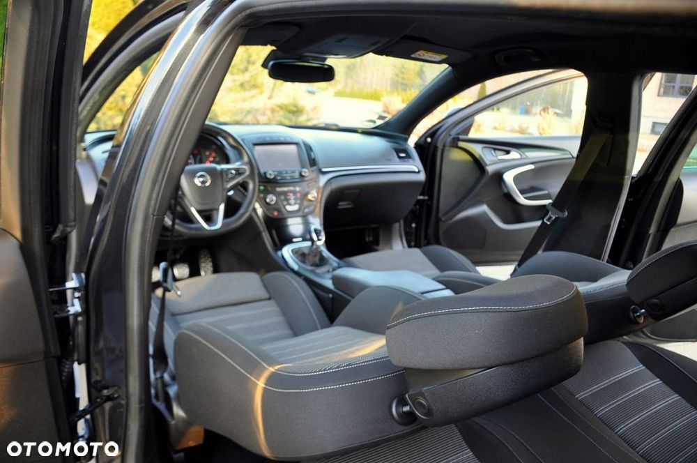 Opel Insignia - 27