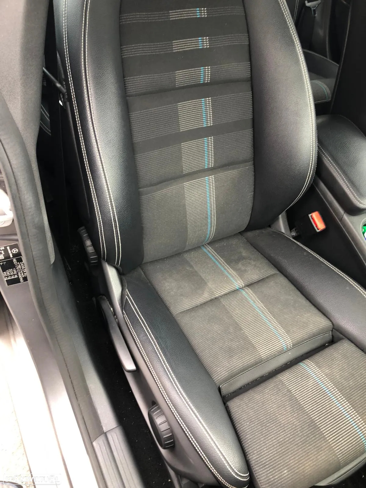 Mercedes-Benz CLA 180 d Shooting Brake Urban Aut. - 6