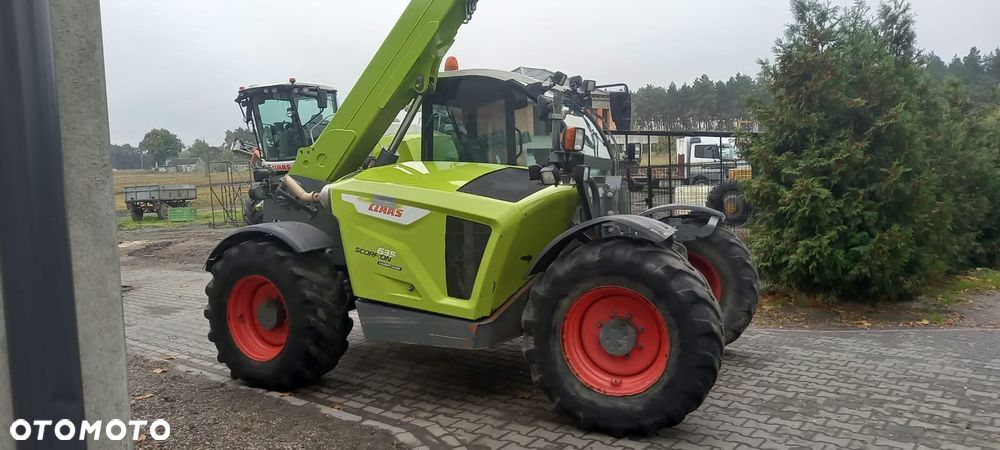 Claas Scorpion 635
