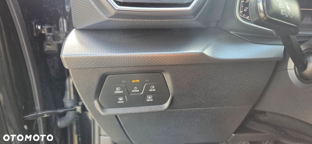 Seat Leon 1.0 eTSI Style DSG - 21