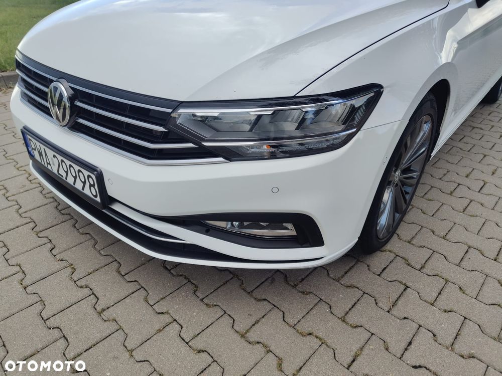 Volkswagen Passat 2.0 TDI SCR DSG Elegance - 8