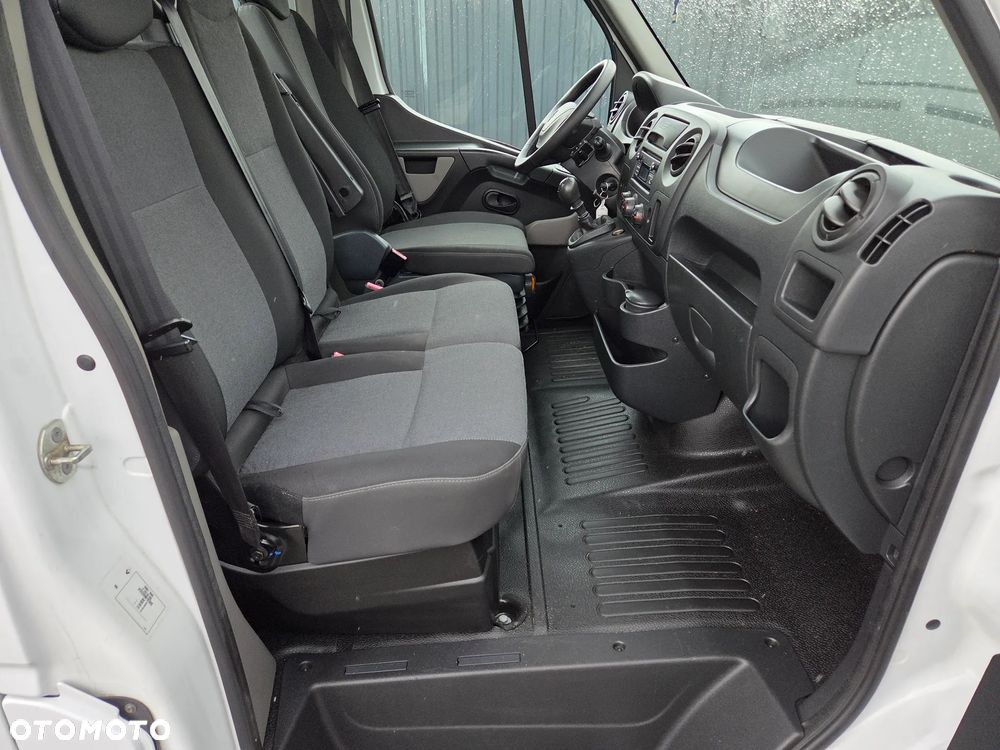 Renault Master - 13