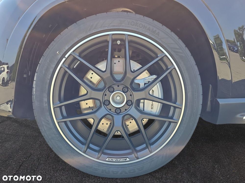 Mercedes-Benz GLE - 10