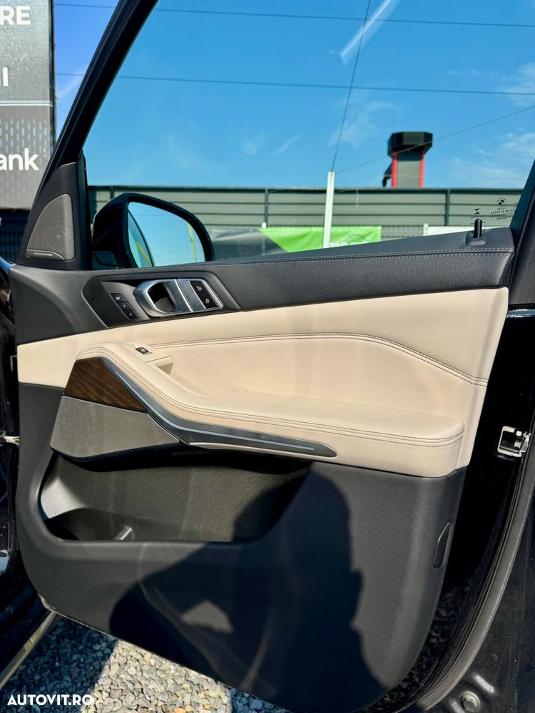 BMW X5 xDrive30d - 17