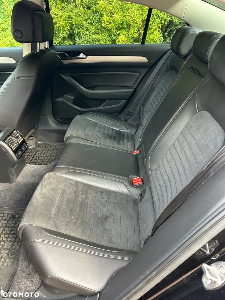 Volkswagen Passat 2.0 TDI SCR Highline DSG - 10