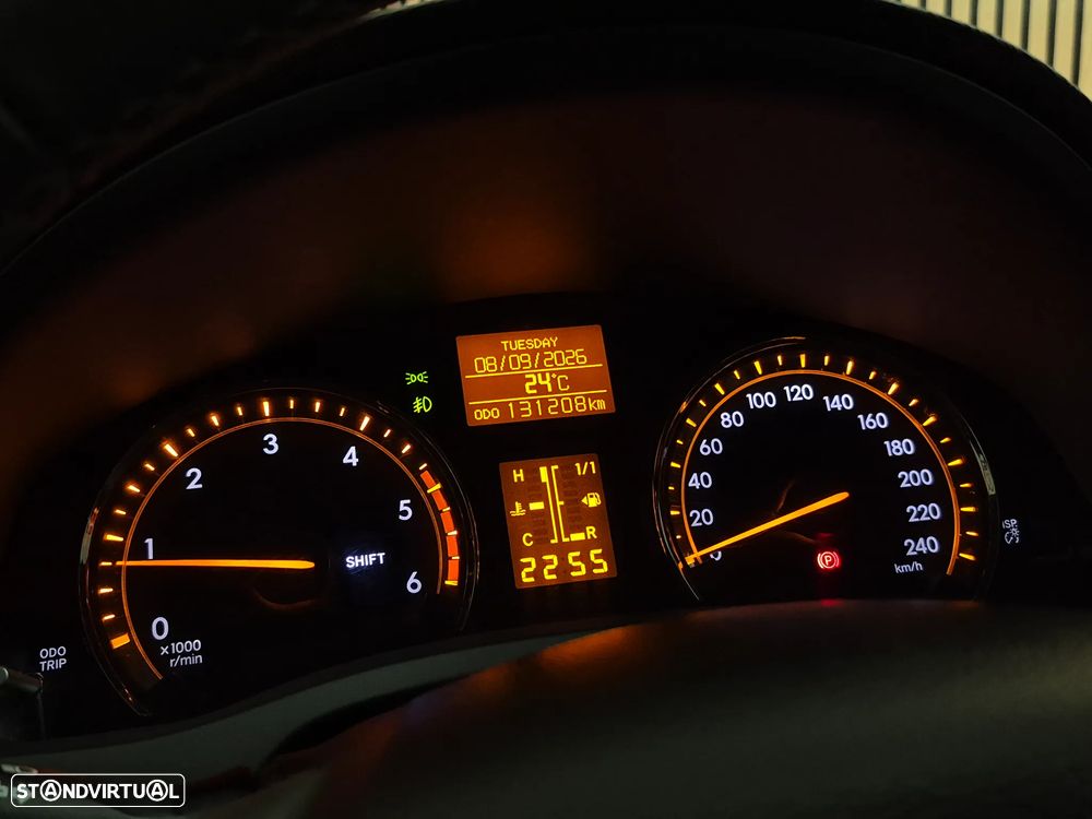 Toyota Avensis 2.0 D-4D Exclusive +Pele+GPS — fotografia 15