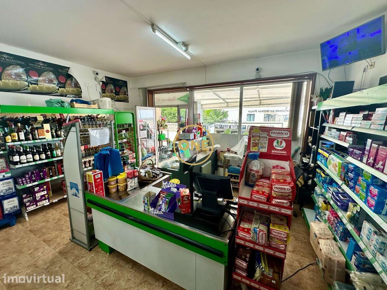 TRESPASSE DE MINI MERCADO EM TERROSO - Grande imagem: 2/10