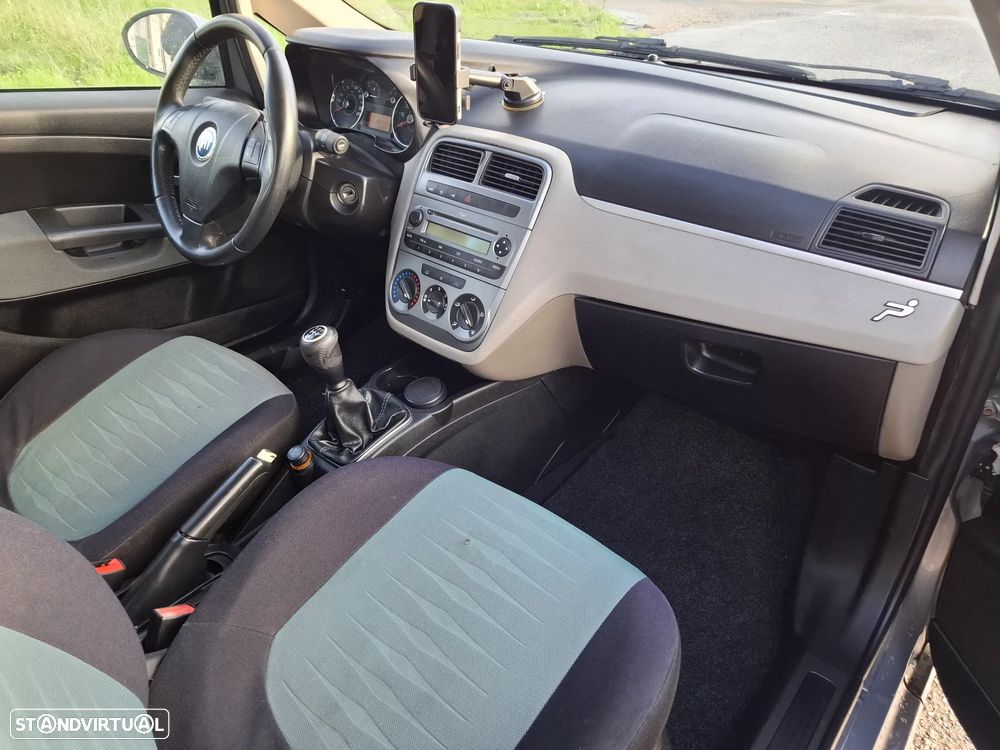 Fiat Grande Punto 1.3 M-Jet Active - 10