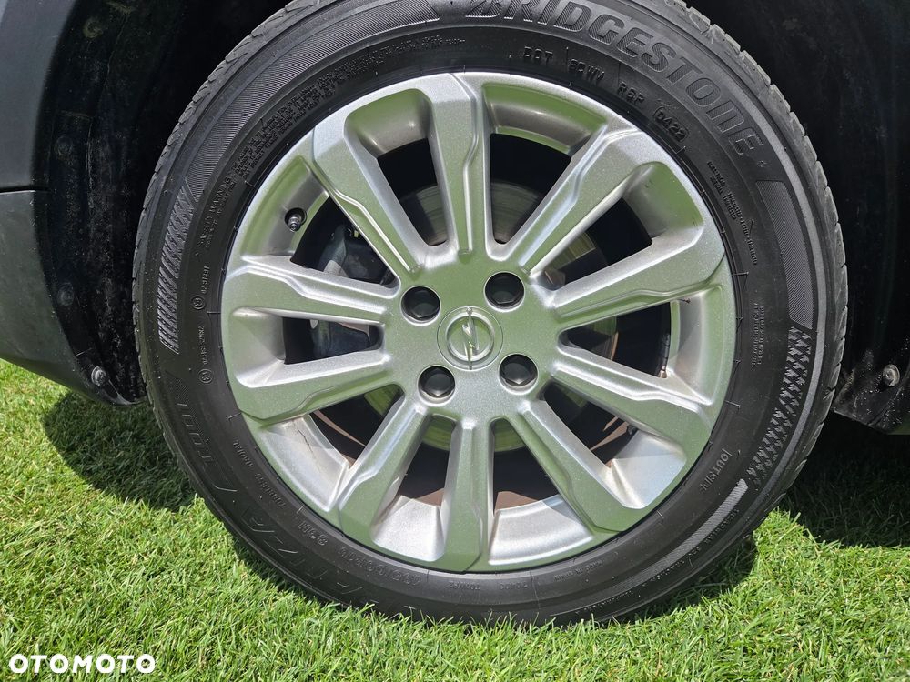 Opel Crossland X - 11