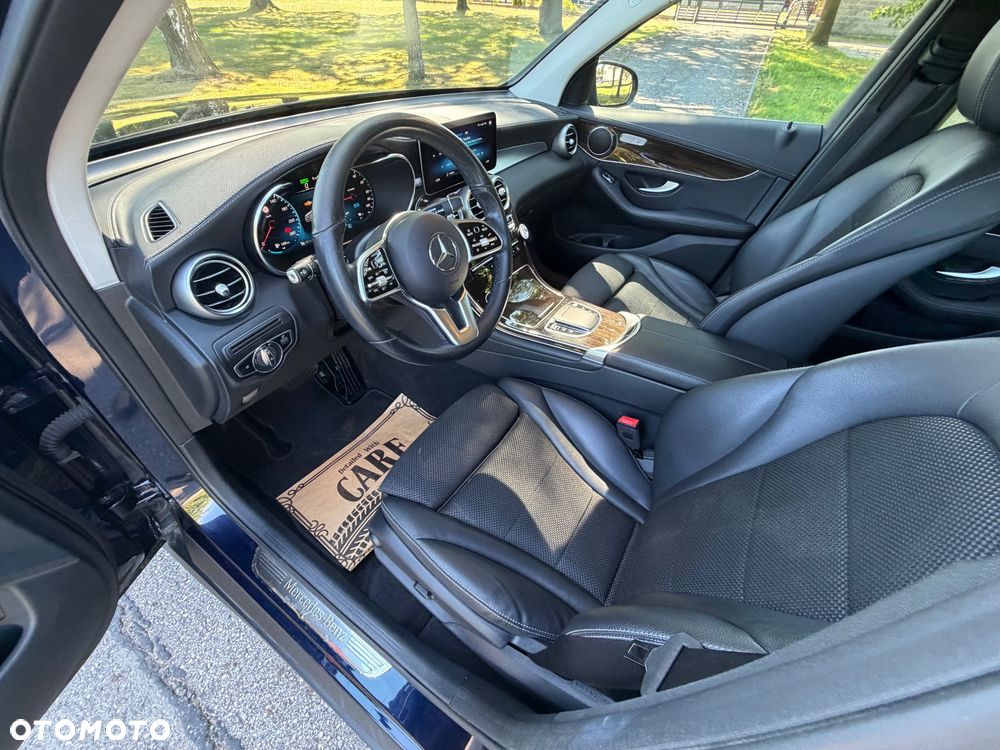 Mercedes-Benz GLC 300 de 4Matic 9G-TRONIC - 20
