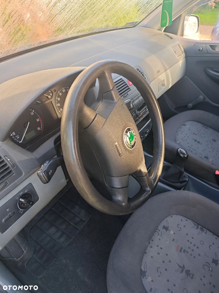 Skoda Fabia - 5