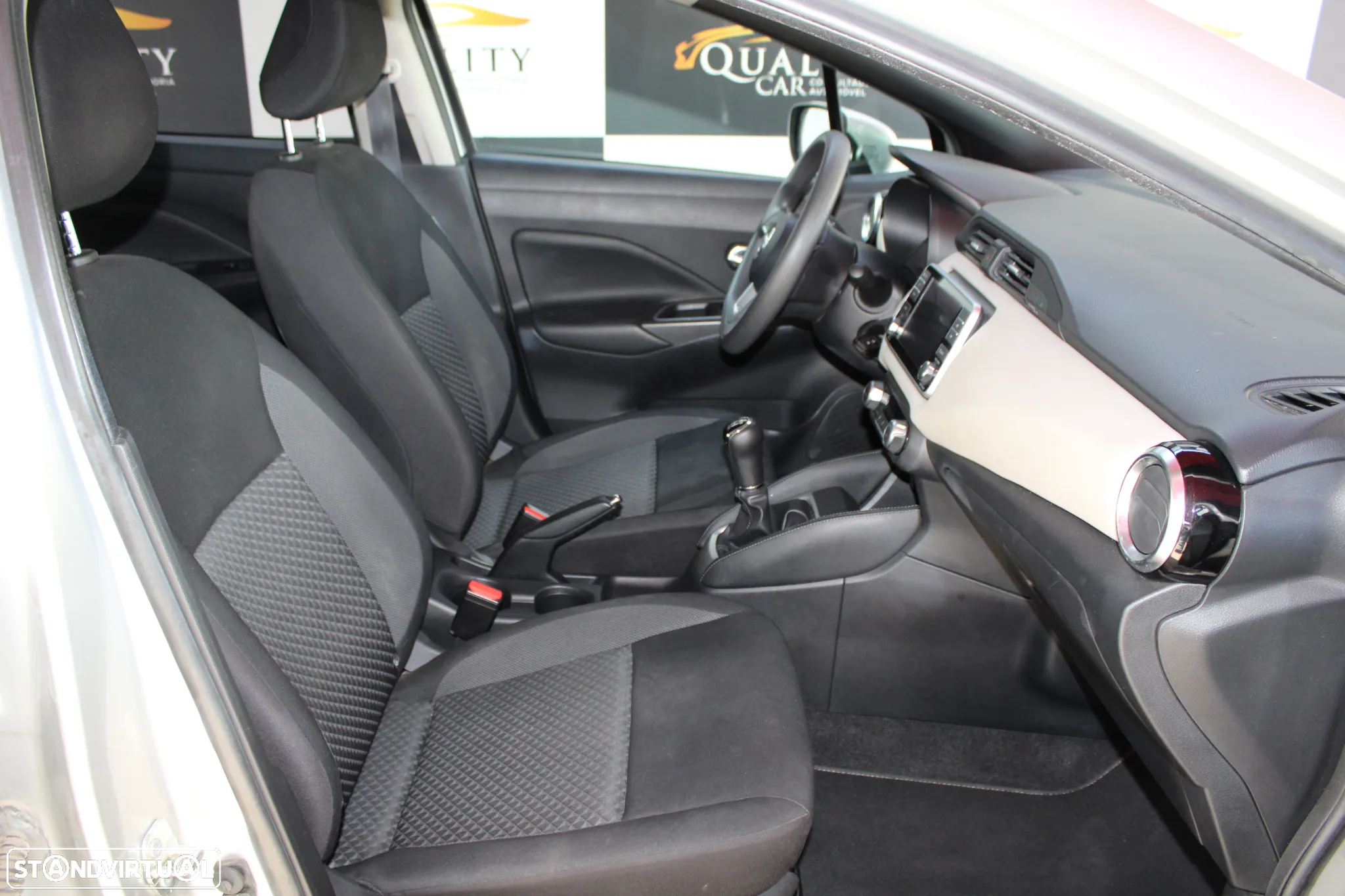 Nissan Micra 1.0 IG-T Acenta - 11