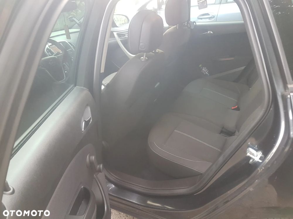 Opel Astra 1.4 T Sport - 11