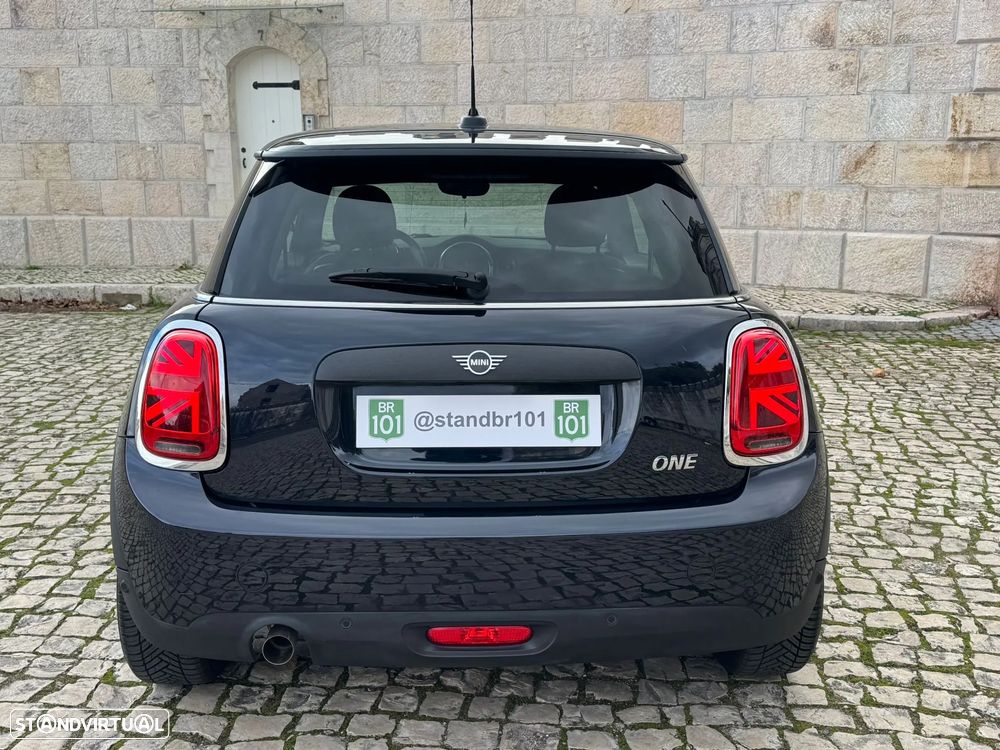 MINI 3 Portas One Aut. - 7