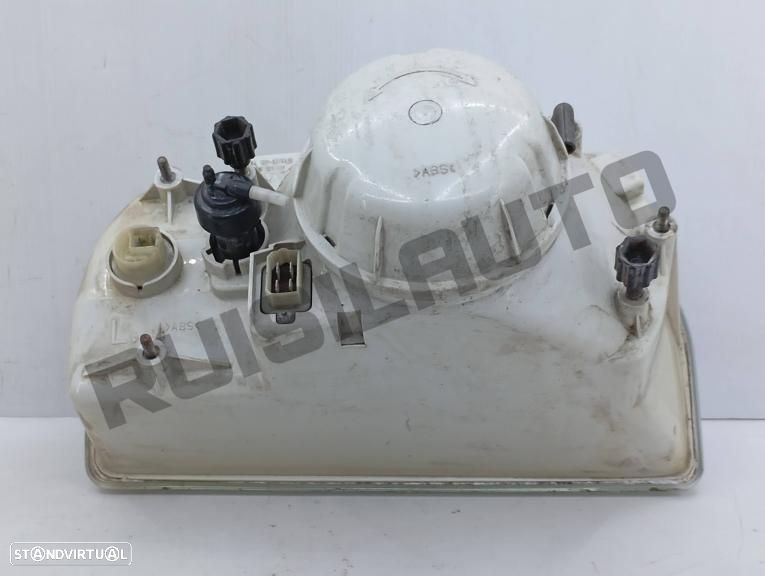 Ótica / Farol Esquerdo  Skoda Favorit [1987_1994] 1.3 135 X, Lx - 3