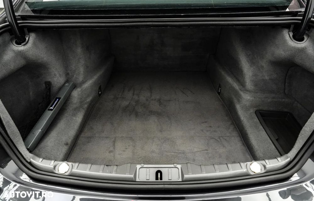 BMW Seria 7 730d Aut. - 24