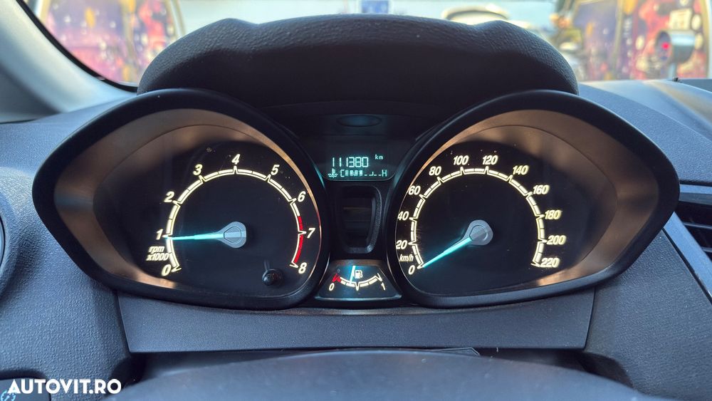 Ford Fiesta 1.25 Trend - 12