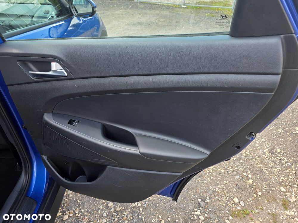 Hyundai Tucson blue 1.6 CRDi 4WD Select - 15