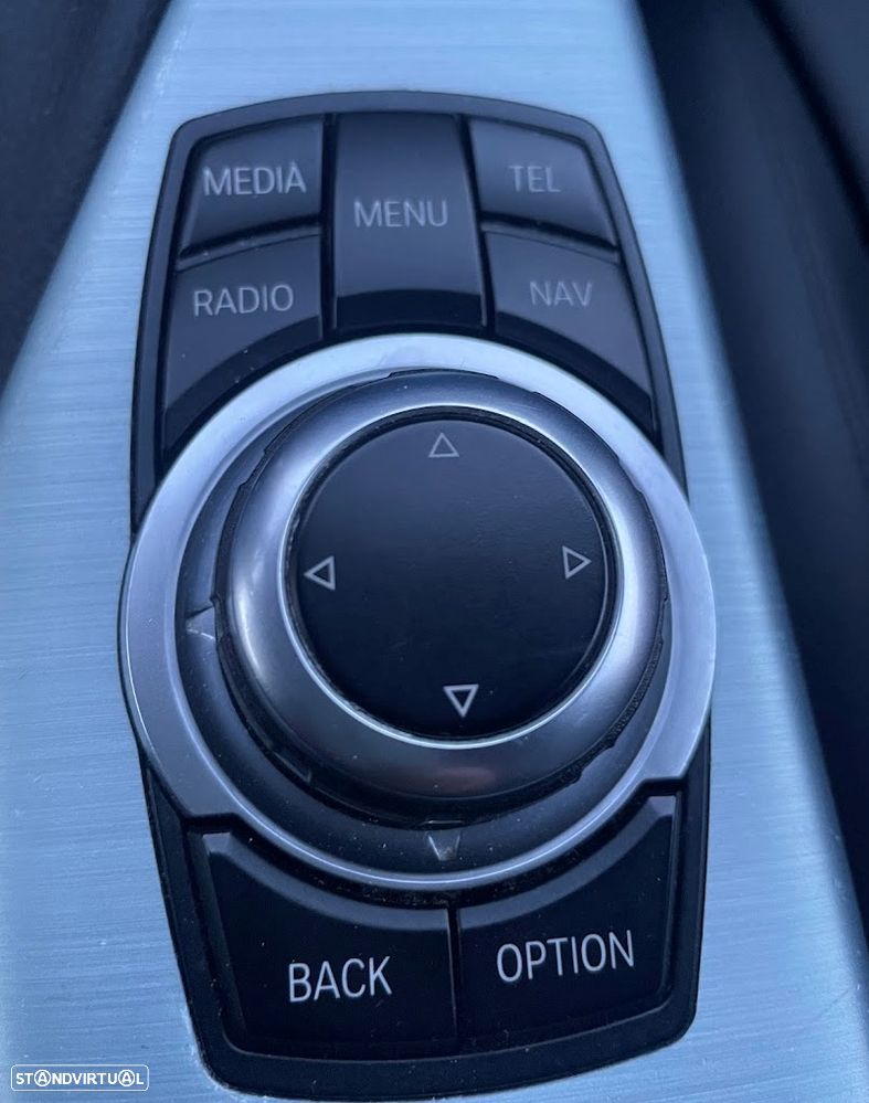 BMW 116 d Sport Line - 28