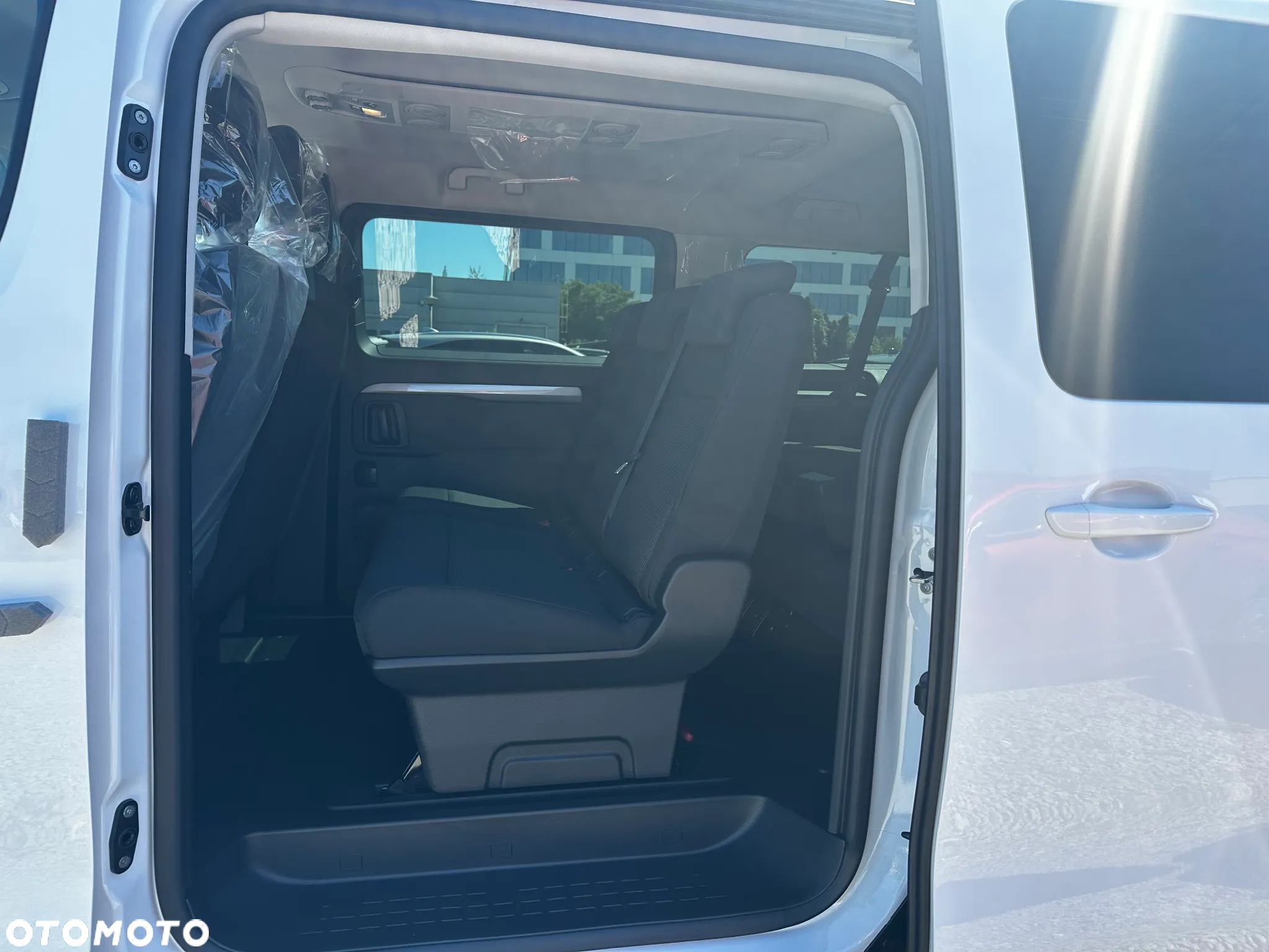 Opel Vivaro - 7