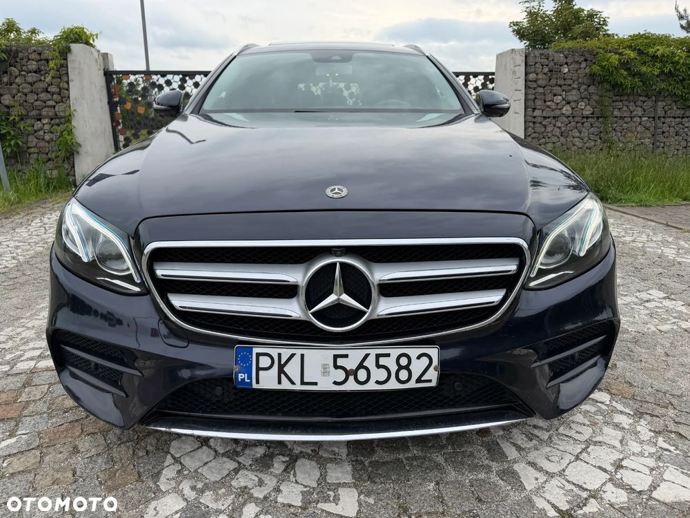 Mercedes-Benz Klasa E 400 4Matic 9G-TRONIC AMG Line - 12