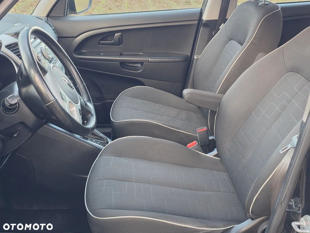 Kia Venga 1.6 CVVT Automatik Dream-Team Edition - 11