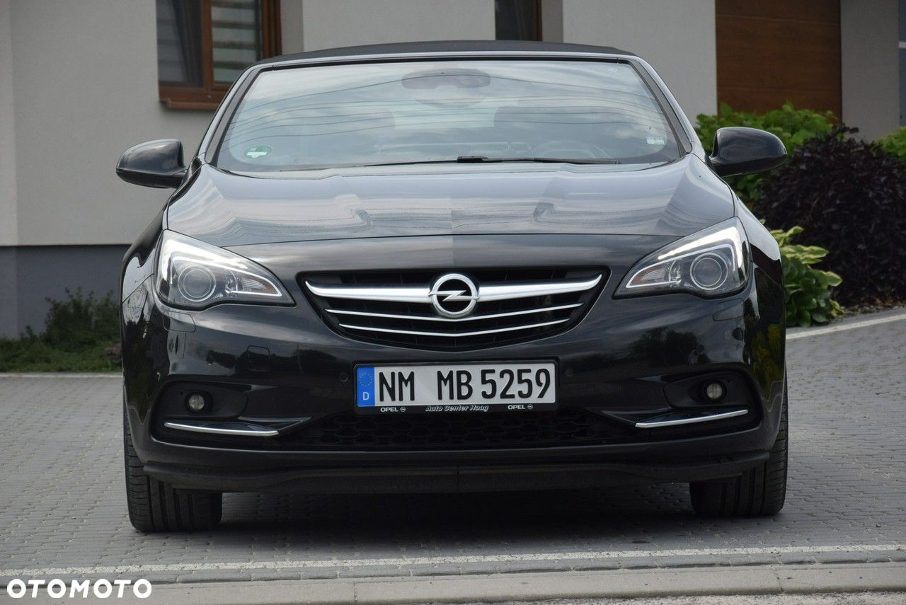 Opel Cascada - 2