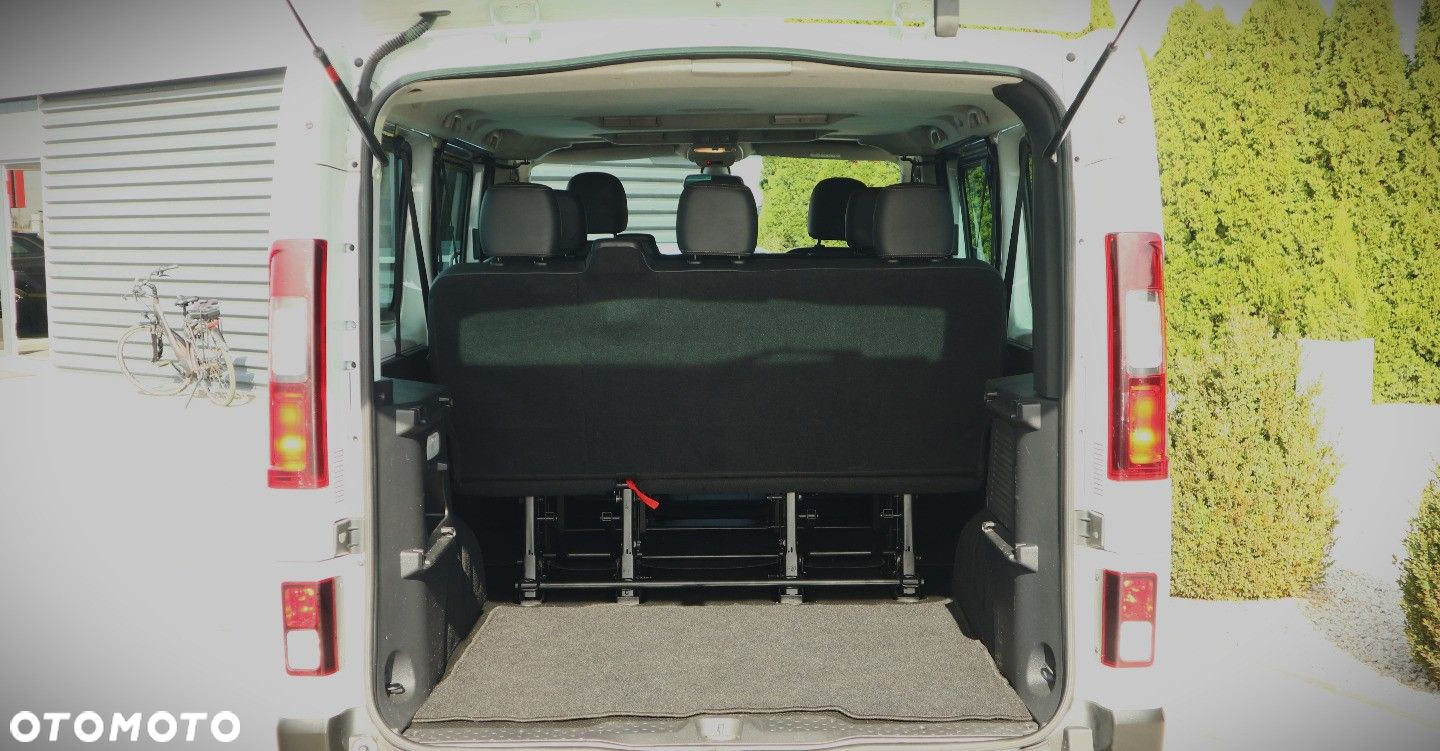 Nissan NV300 - 26