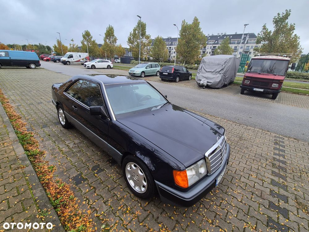 Mercedes-Benz W124 (1984-1993) - 17