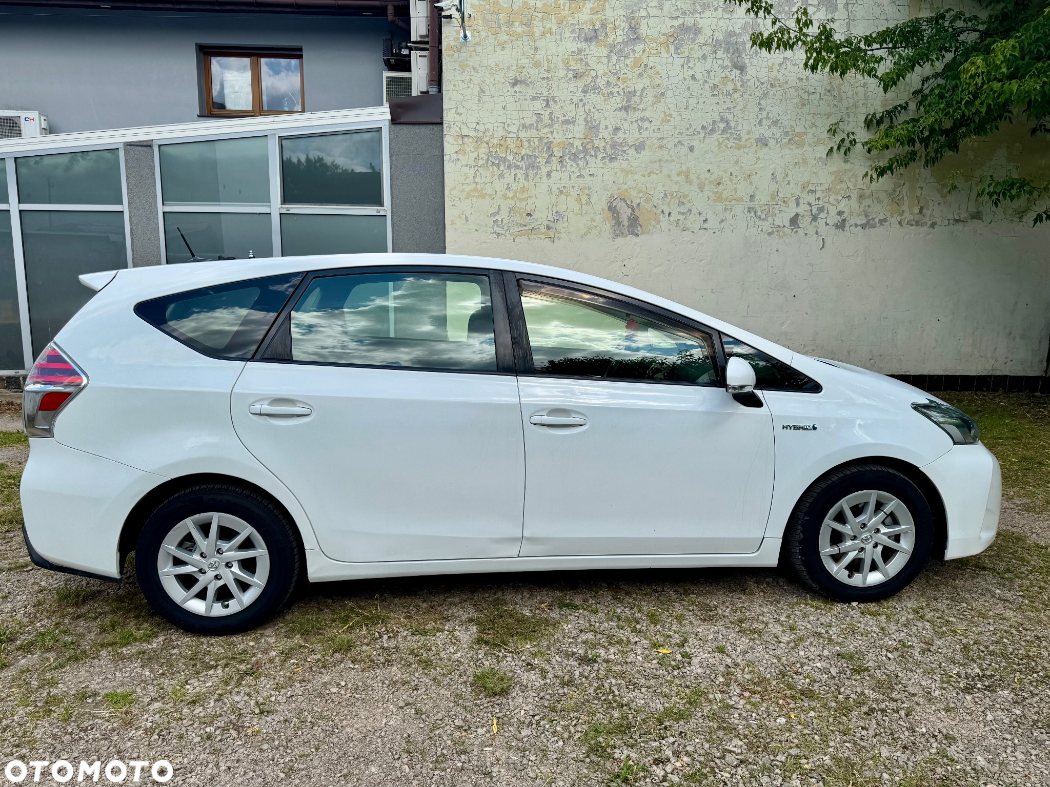 Toyota Prius+ - 8