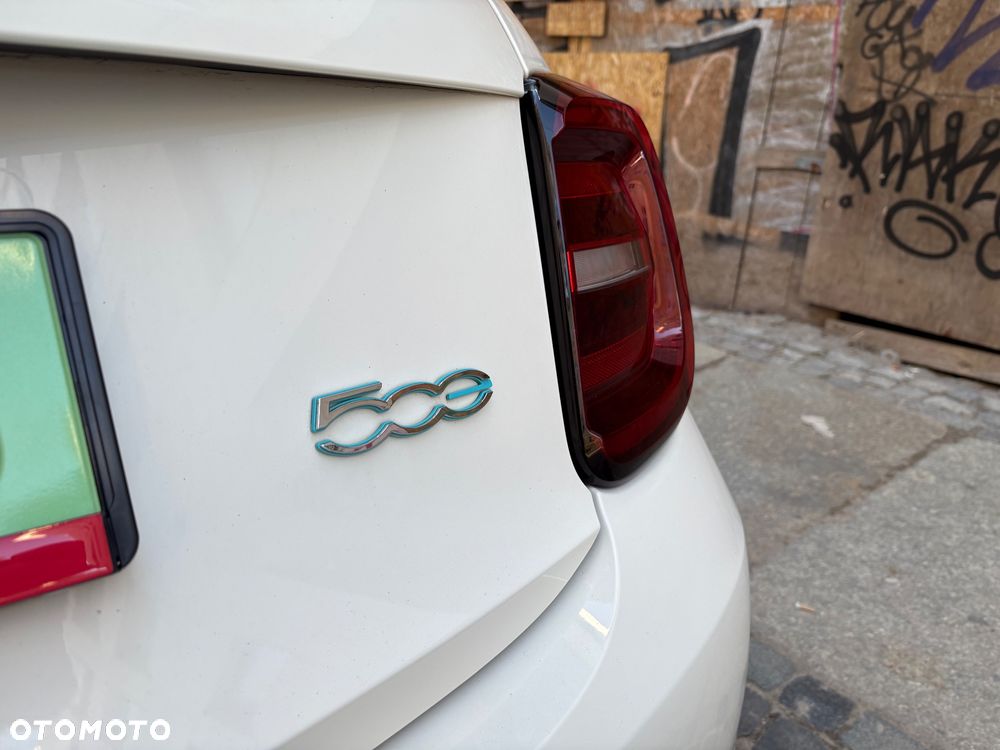 Fiat 500e La Prima - 21