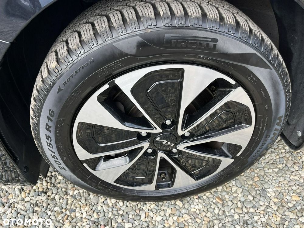 Kia Ceed 1.6 GDI PHEV L DCT - 35