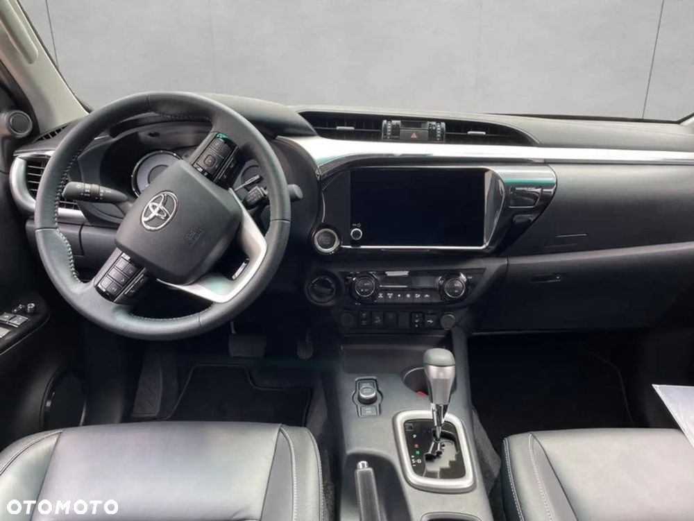 Toyota Hilux 2.8 D-4D mHEV Double Cab Executive 4x4 - 7