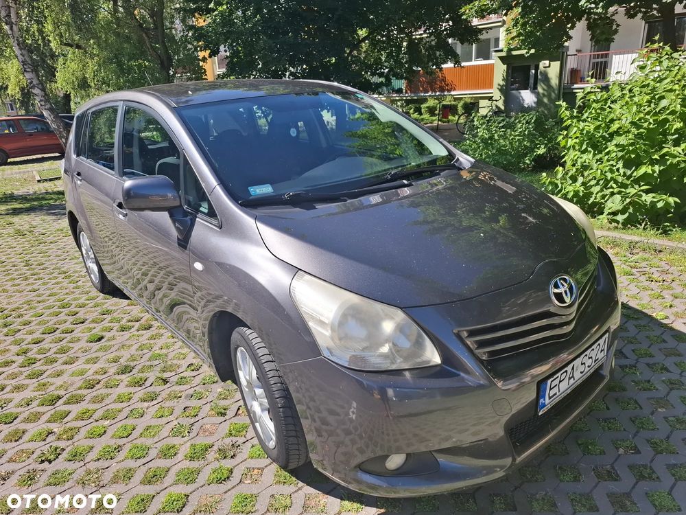 Toyota Verso 1.6 - 7