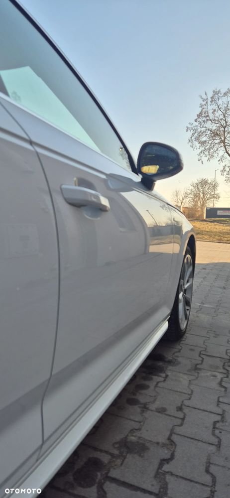 Audi A4 Limousine 2.0 TDI S tronic - 17