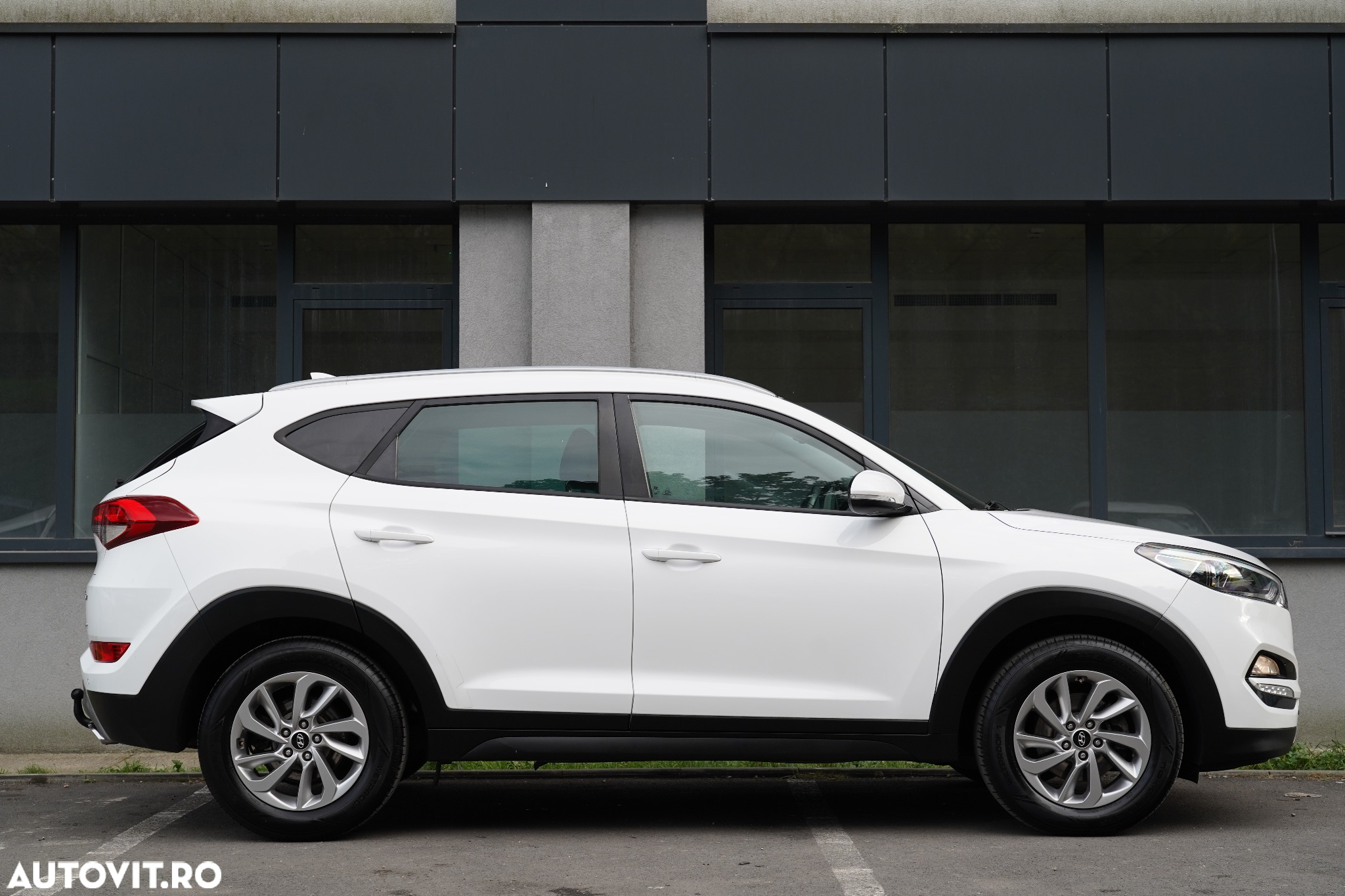 Hyundai Tucson 2.0 CRDI 4WD Style - 10