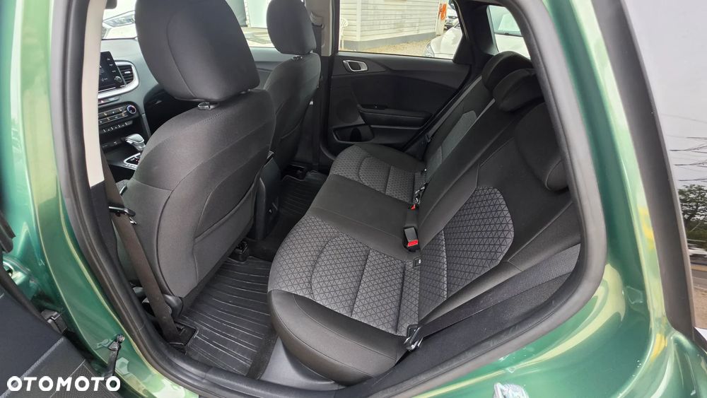 Kia Ceed 1.5 T-GDI M DCT - 30
