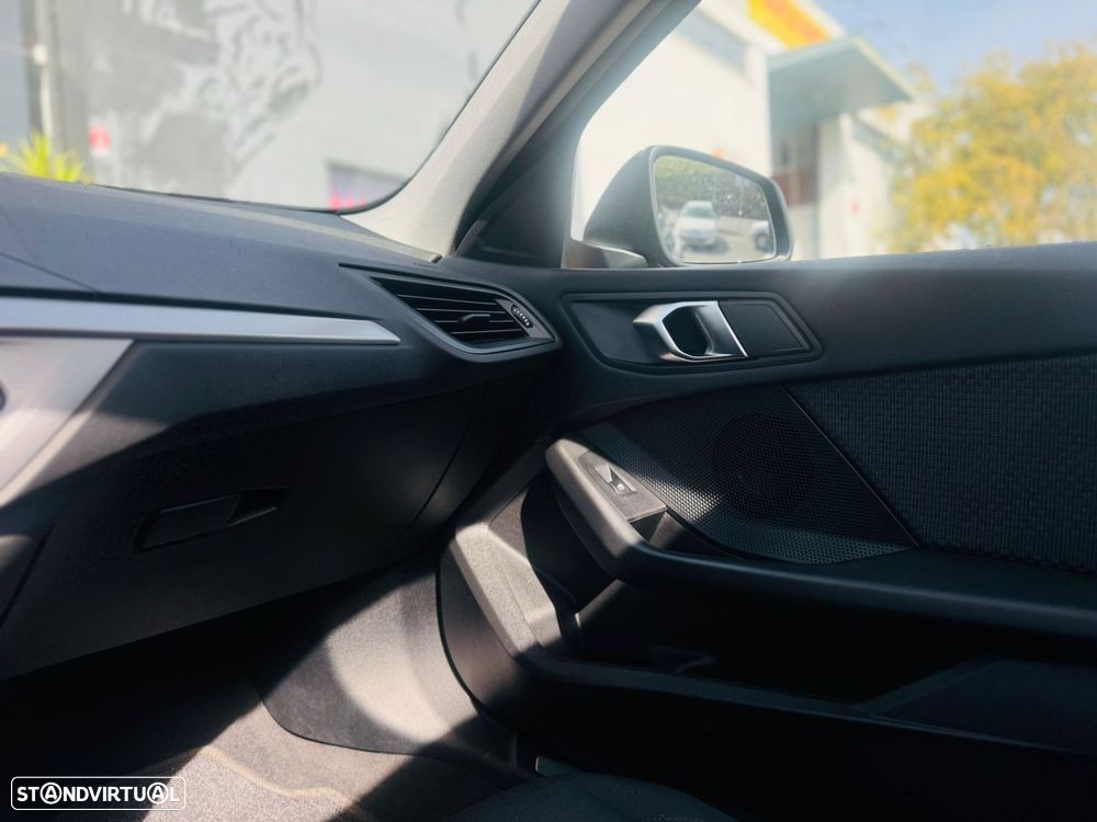 BMW 116 i Line Sport - 30