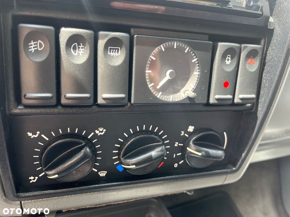 Renault 19 1.8 RN - 23