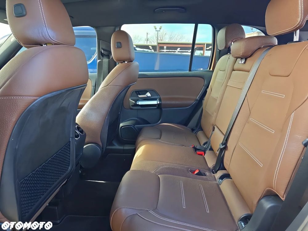Mercedes-Benz GLB AMG 35 4-Matic - 13