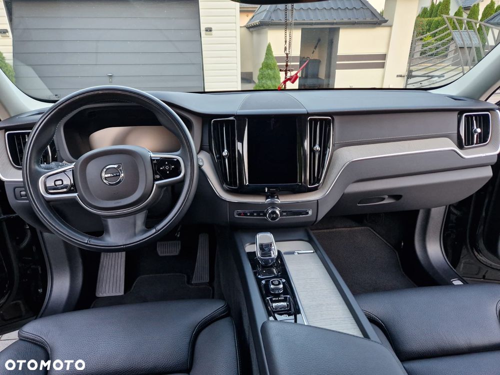 Volvo XC 60 B4 D Inscription - 23