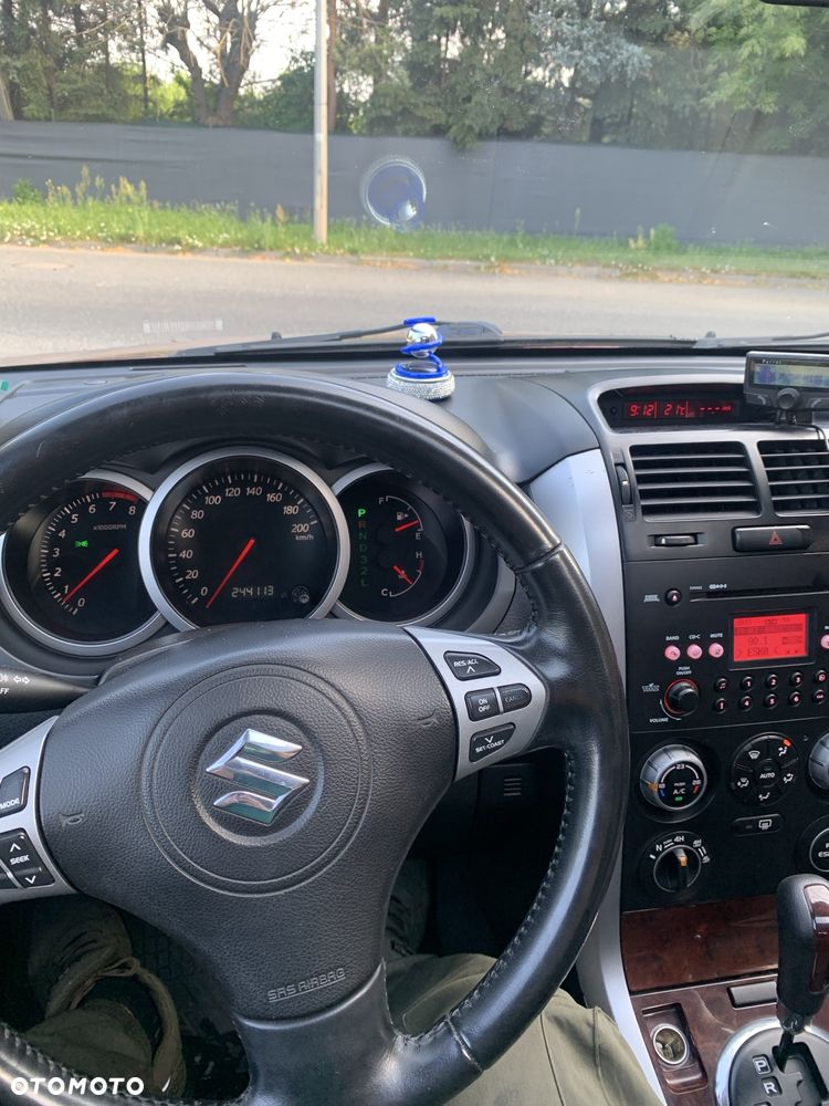 Suzuki Grand Vitara - 8