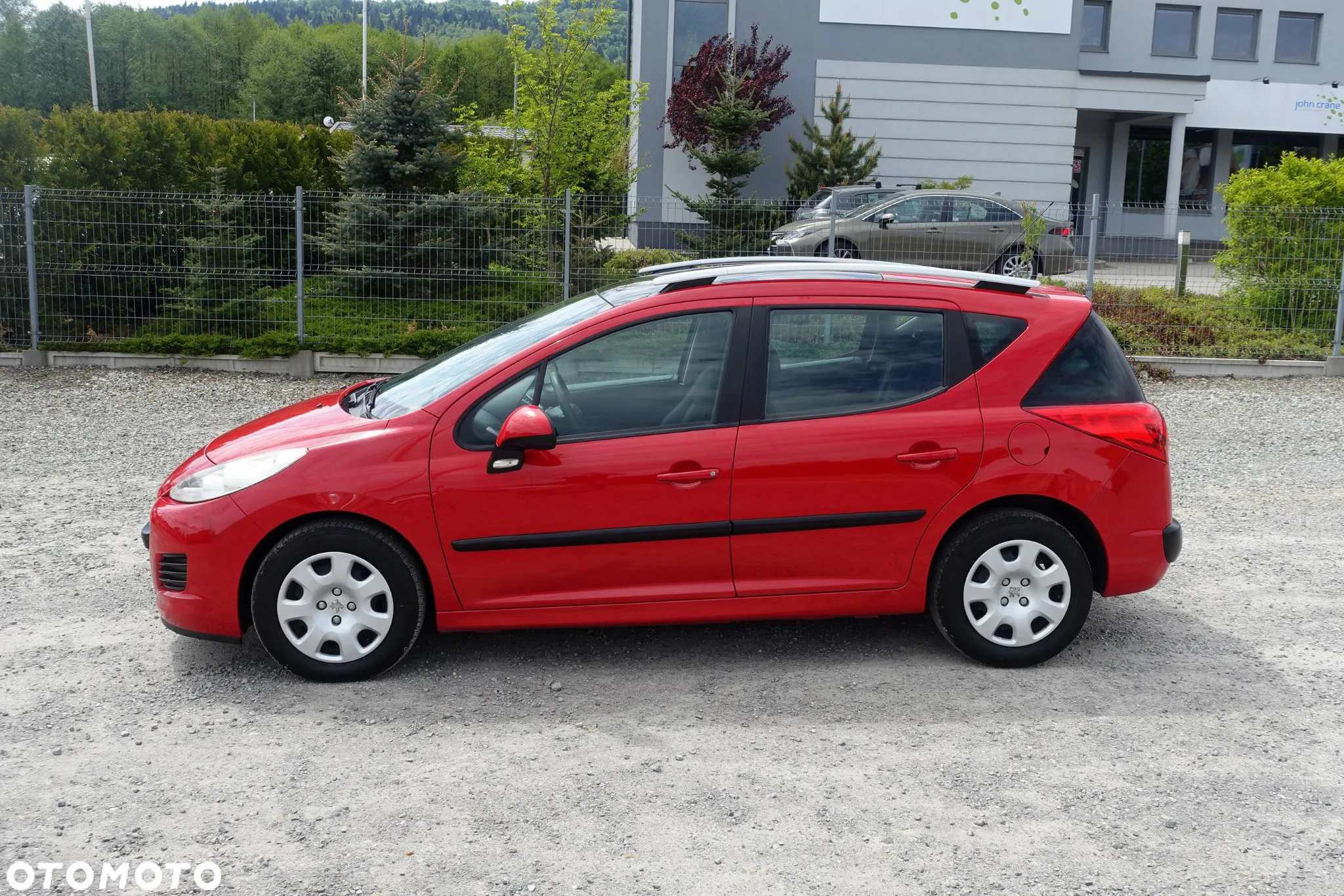 Peugeot 207 - 8