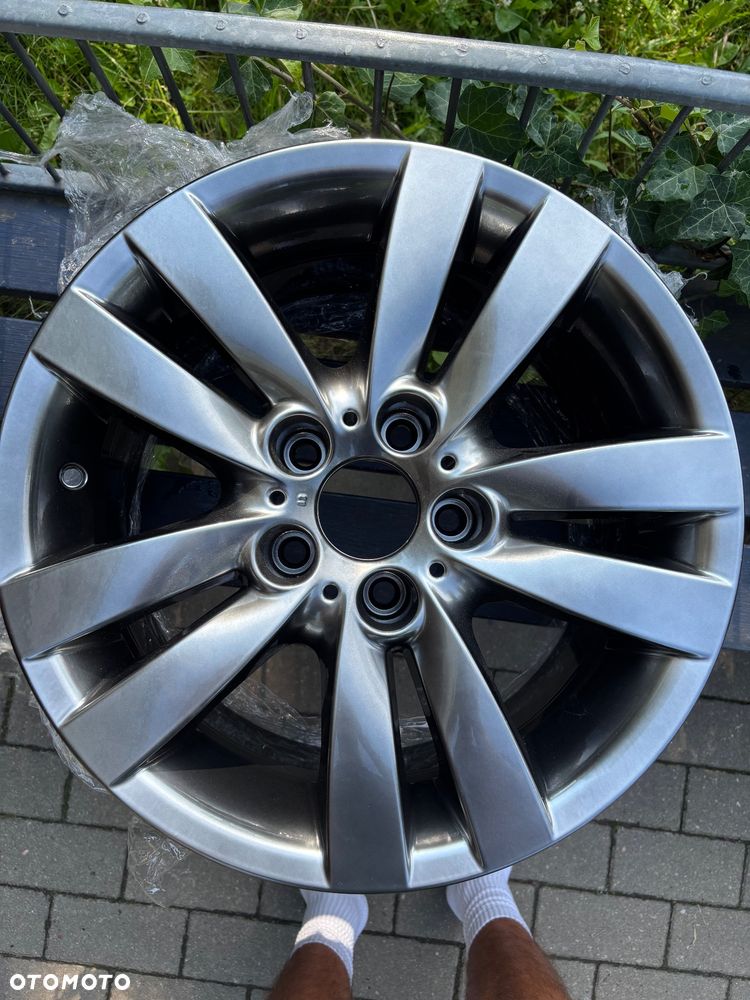 BMW Seria 3 325xi - 23
