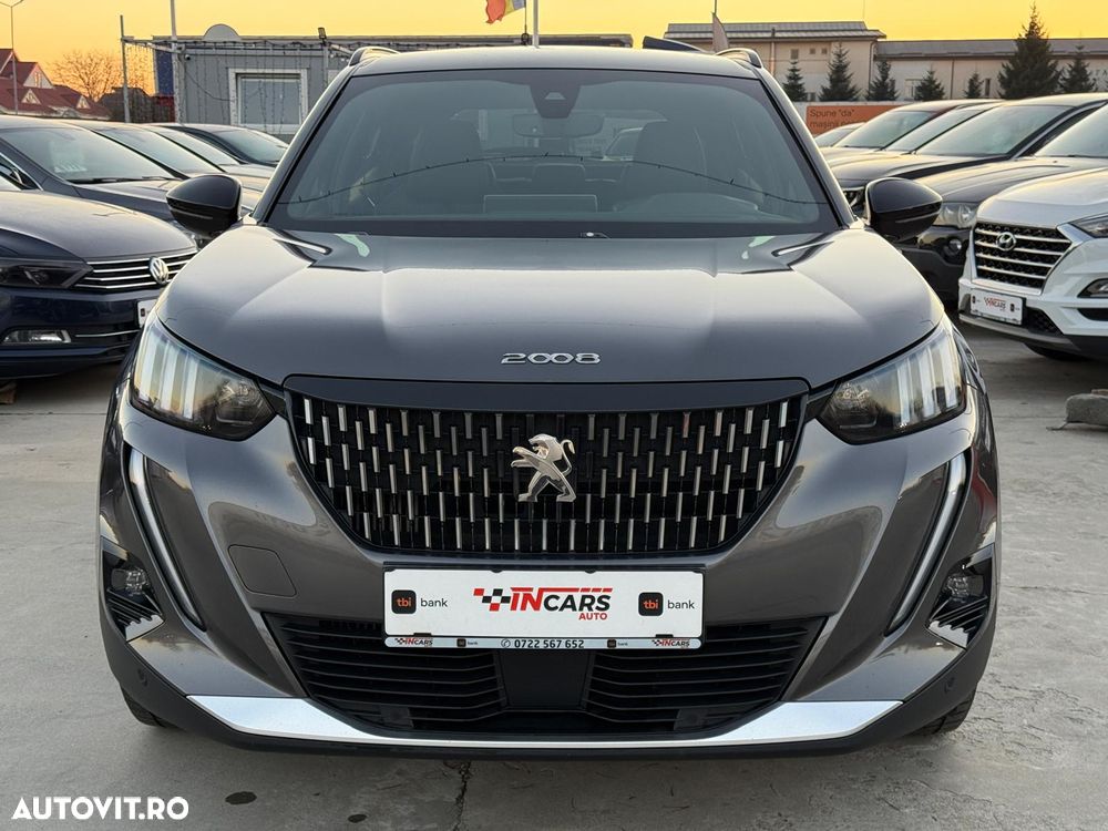Peugeot 2008 PureTech 130 EAT8 GT Pack - 2